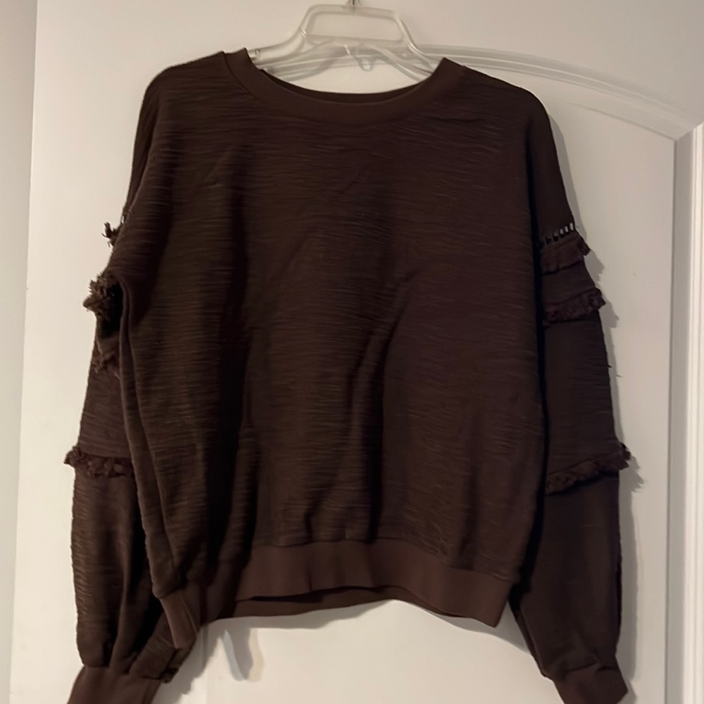 Brown cropped top